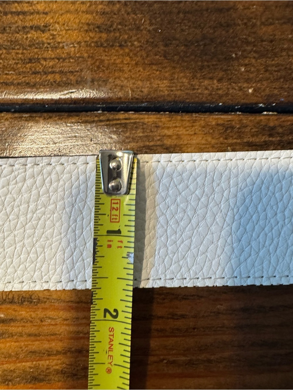 Michael Kors White Genuine Leather Belt with Silver Large Rings. Size Medium - Picture 8 of 8